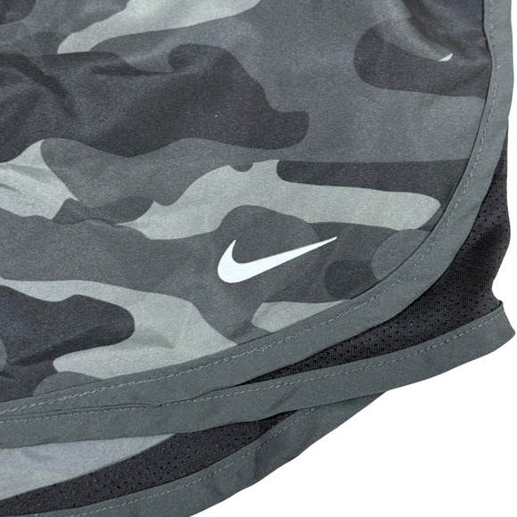 Nike Dri-FIT Tempo Running Shorts Women's Medium Camo Lined Athletic Black Gray - Picture 2 of 13